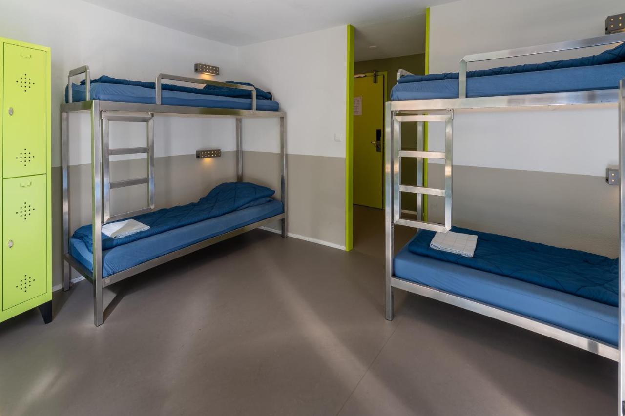 Stayokay Hostel Хаарлем Екстериор снимка