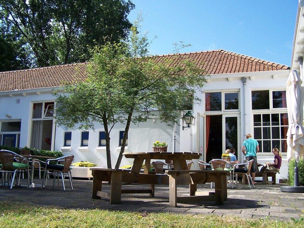Stayokay Hostel Хаарлем Екстериор снимка