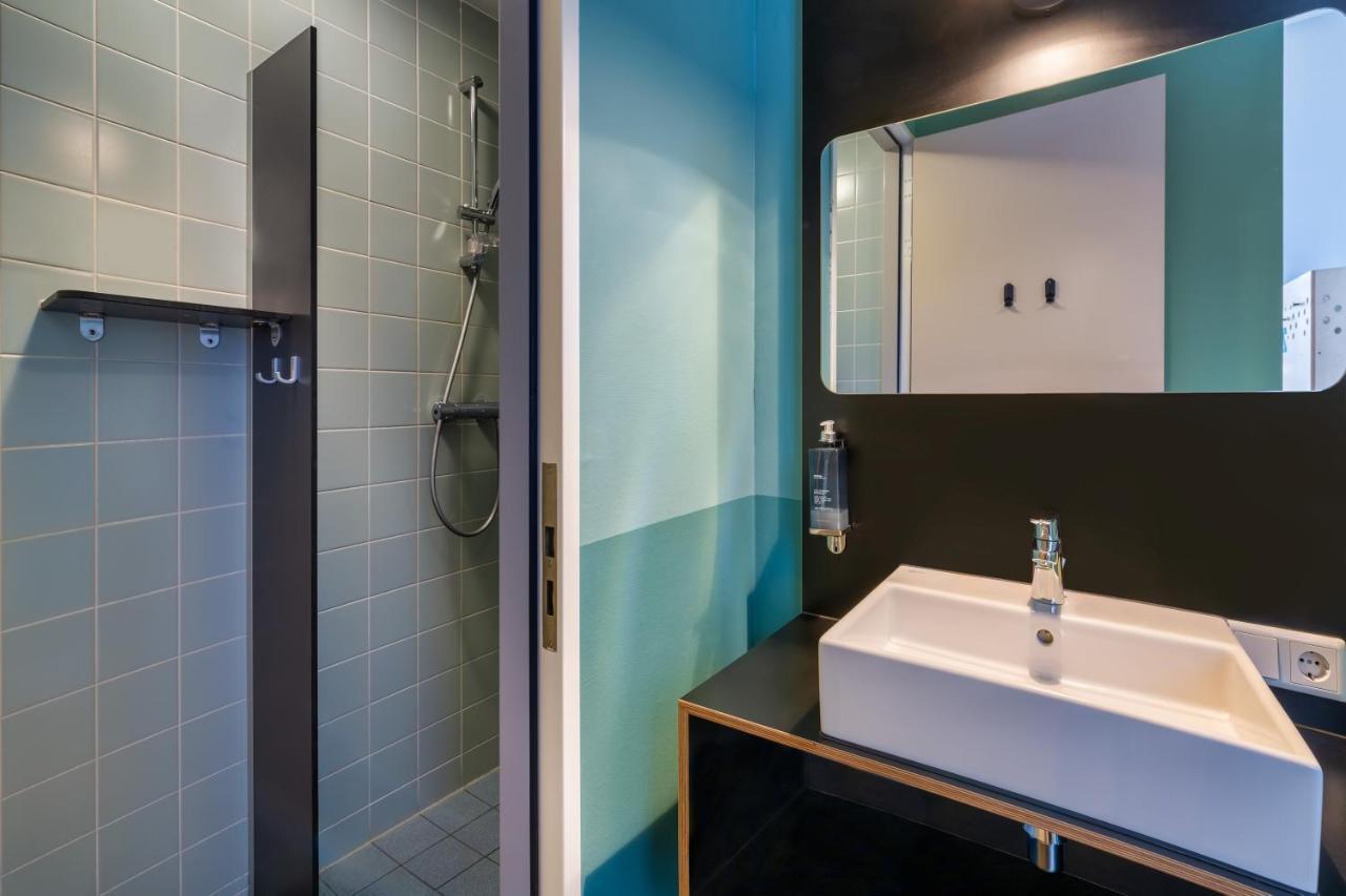Stayokay Hostel Хаарлем Екстериор снимка